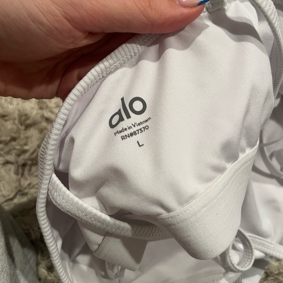 Alo tank top - Picture 6 of 6